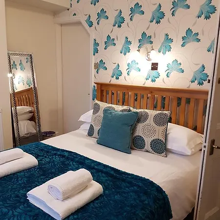Gables Hotel