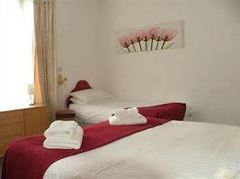 Gables 3*
